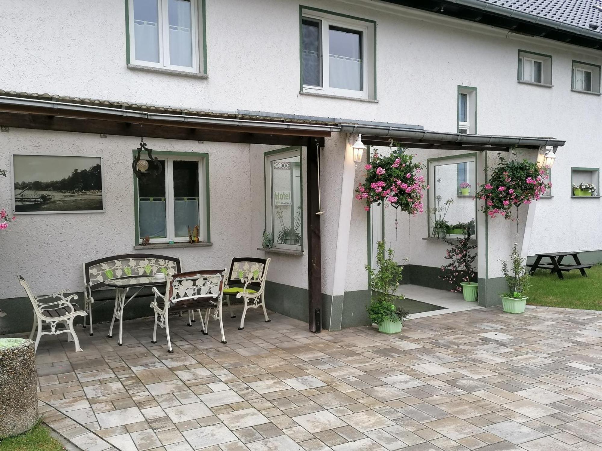 "Maerkische Traube" Idyllisches Gaestehaus Fuer Selbsversorger Zesch Exterior foto
