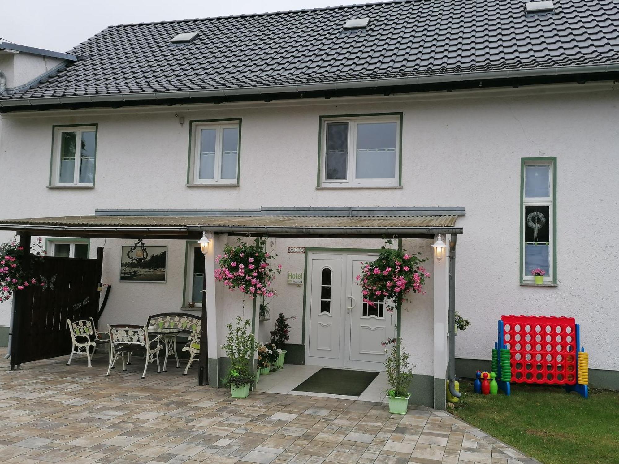 "Maerkische Traube" Idyllisches Gaestehaus Fuer Selbsversorger Zesch Exterior foto